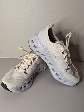 On Cloud Everyday Or Running Shoes